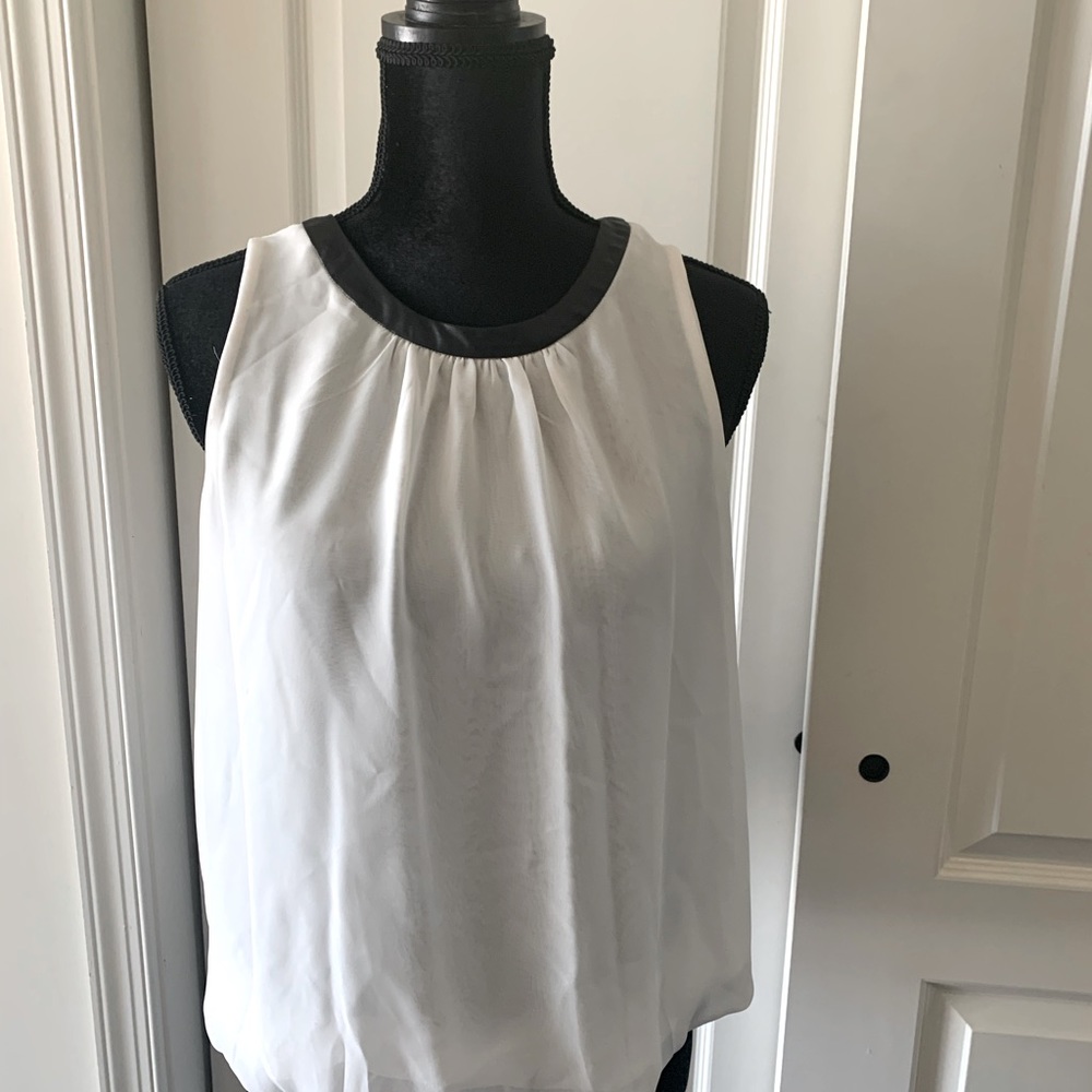 Bisou Bisou sleeveless top